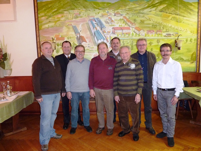 v.l.: Uwe Lövesz (1.Vorsitzender), Ulrich Kumpf, Walter Weiser, Siegfried Ramminger, Bernd Richter, Rolf Klein, Emil Eckle und Saverio Cannatella (2. Vorsitzender)