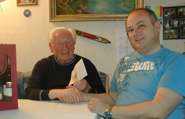 Ehrenmitglied Willy Notz mit dem 1.Vorsitzenden Uwe Lövesz